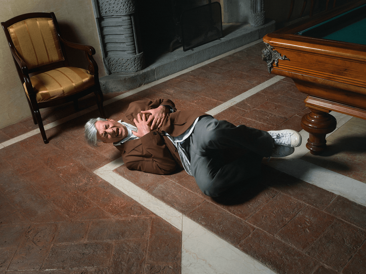 maurizio cattelan
maurizio cattelan artist