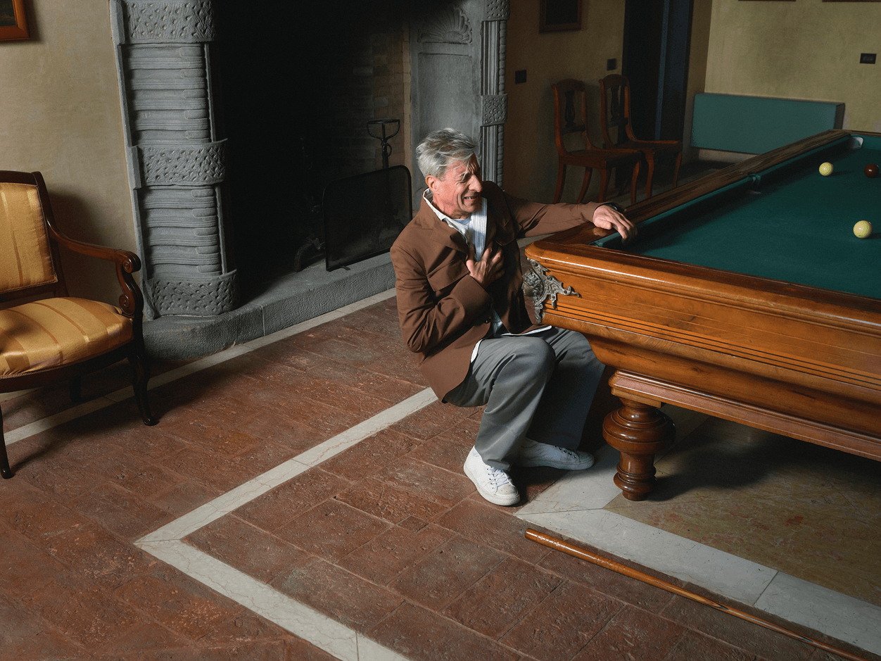 maurizio cattelan
maurizio cattelan artist